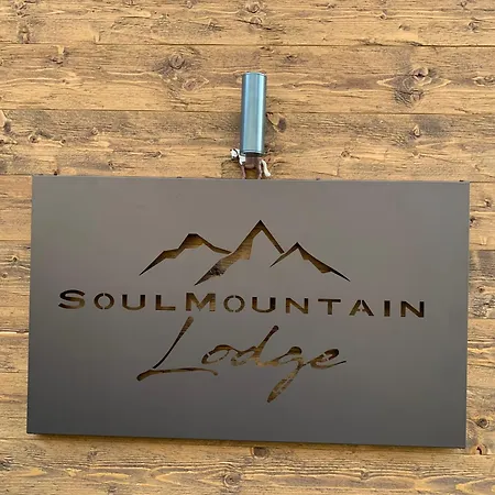 Soul Mountain Chalet *